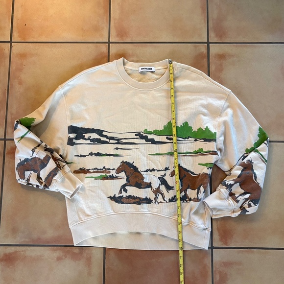 Free People Daydreamer Running Horses Oversized Crewneck Sweatshirt Size XS $98 - Picture 5 of 8